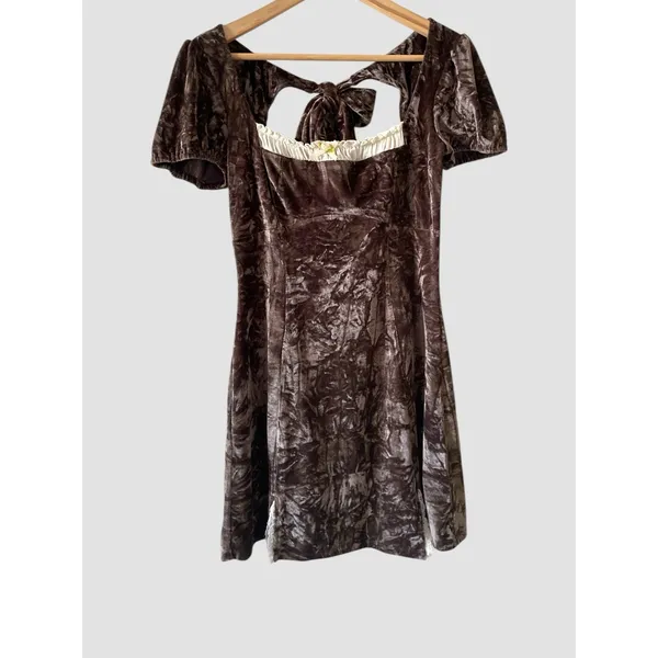 Kimchi Blue Jill Velvet Mini Dress New Cottagecore Urban Outfitters Medium - Image 4