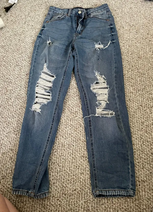 Wild Fable Blue Mom Jeans - Image 3