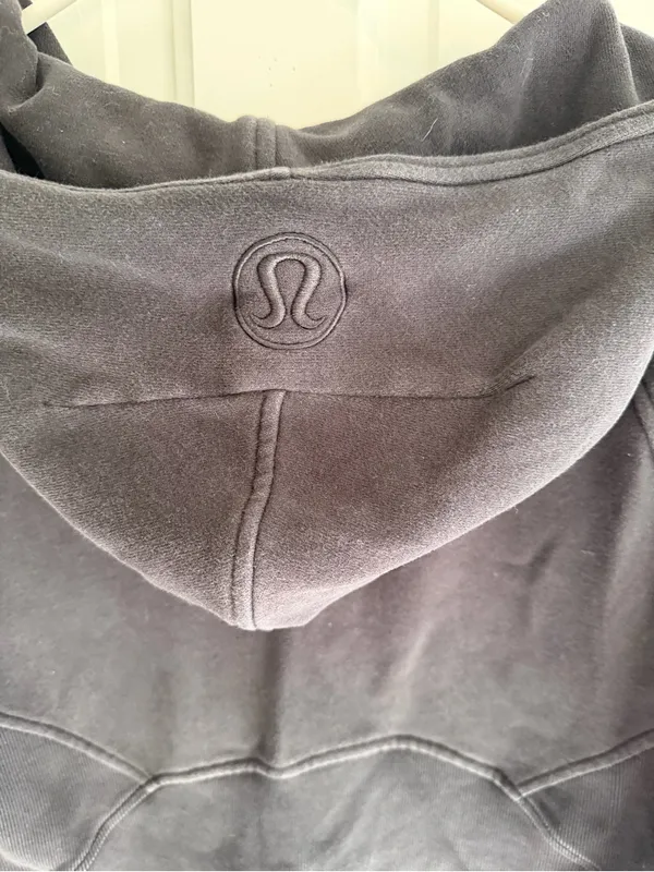 Lululemon Scuba Half Zip Cropped Hoodie Black Size S 6 Fleece‎ Thumbholes - Image 3