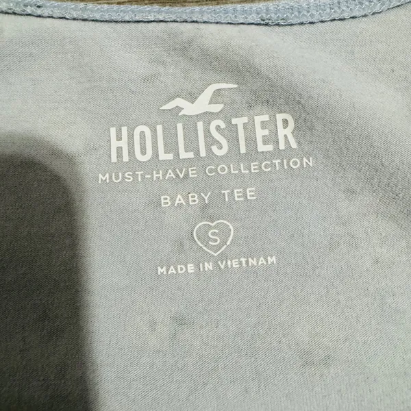 Hollister Light Blue Floral Baby Tee Small Wrap Side‎ Tie V-Neck Short Sleeve - Image 6
