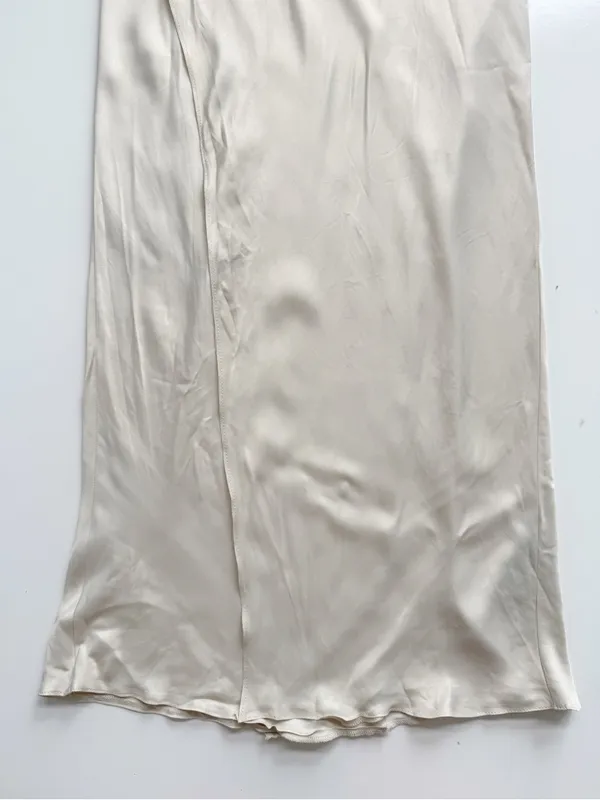 Zara Satin Effect Cream Midi Wrap Skirt size Large - Image 4