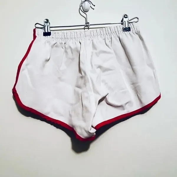 Vintage 1970s Retro Collegiate Pacific White and Red Shorts Women’s Small - Image 3