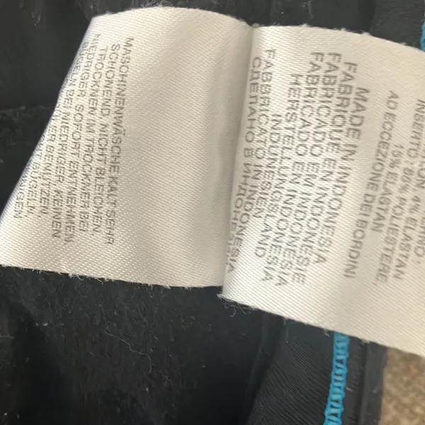 FINAL MARKDOWN Columbia capris 10 - Image 6