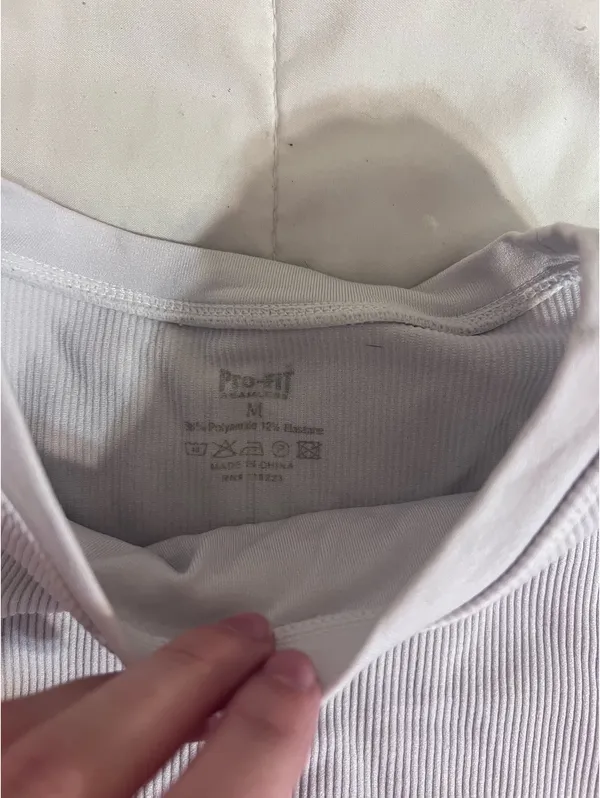 Pro-fit top - Image 2