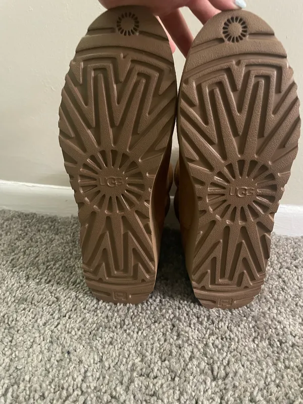 UGG - Image 4