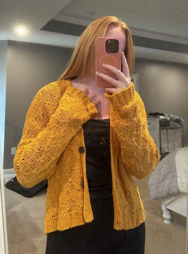 American Eagle Sweater - Image 3
