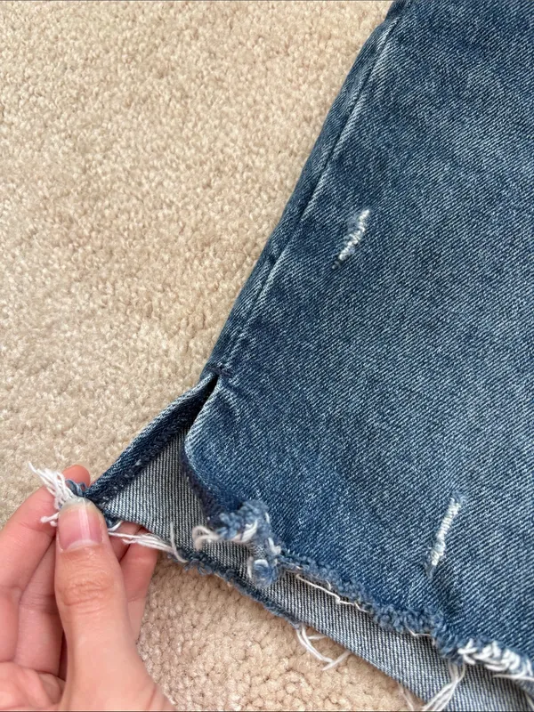 Abercrombie & Fitch High Rise 7 in Denim Shorts | High Rise Shorts | Size 25/0 - Image 3