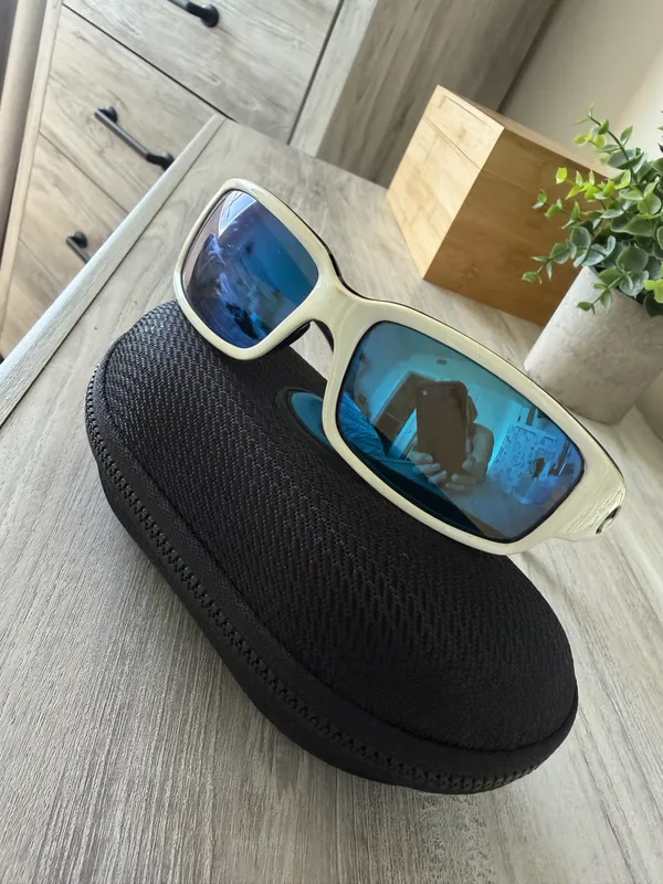 Costa Del Mar cabillito sunglasses - Image 2