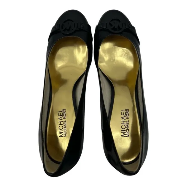 Michael Kors black rounded toe heels size 9 - Image 3