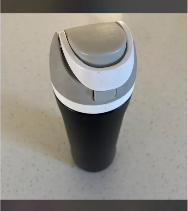 Owala Water Bottle Black - Image 2