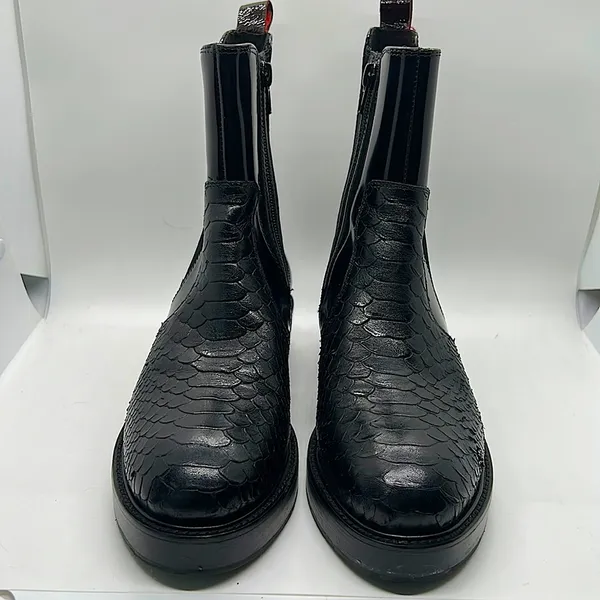 Jeffrey Campbell Black Faux Snakeskin Chelsea Leather Boots Shoes **Size 7** - Image 2