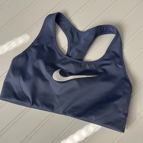 NWOT Nike Women's Navy Sports Bra - Image 5