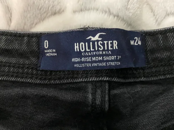Hollister High-rise Mom Shorts - Image 4