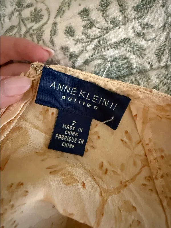 Anne Klein silk skirt - Image 3