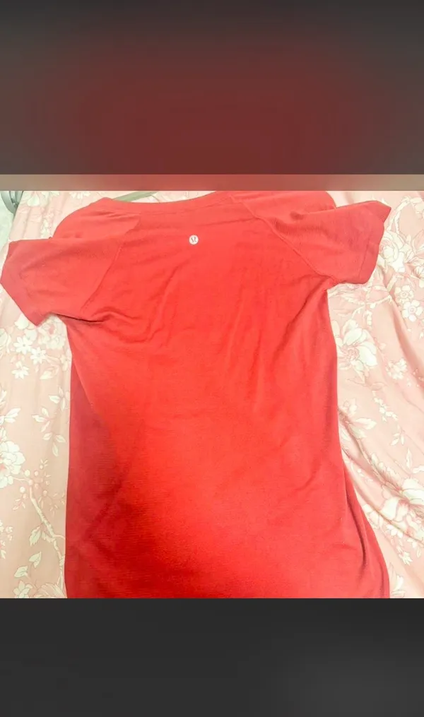 Red Lululemon Swiftly Tech - Image 2