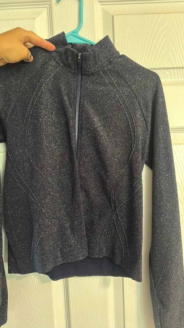 Fabletics Leggings and jacket set - Image 2