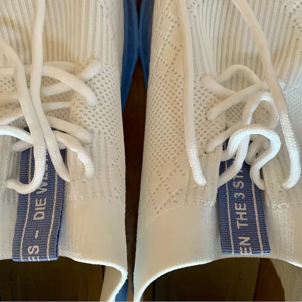 White Stretch Knit Sneakers Size 8.5 - Image 4