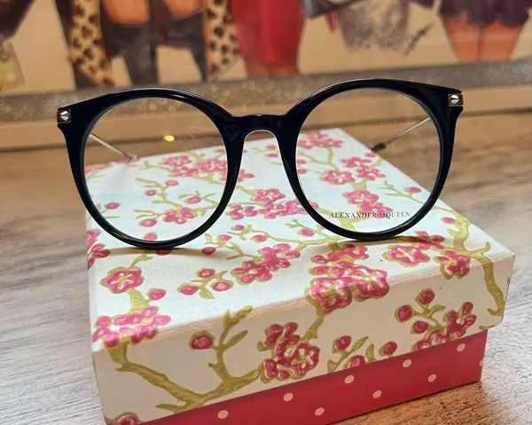 Alexander McQueen JUST TODAY💐 unixes round eyeglasses ✨❤️ - Image 6