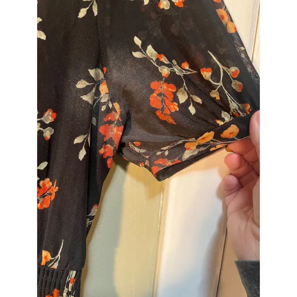 Ember Women's Size Medium Midi Dress Black Orange Floral V-Neck Short Sleeve - Image 6