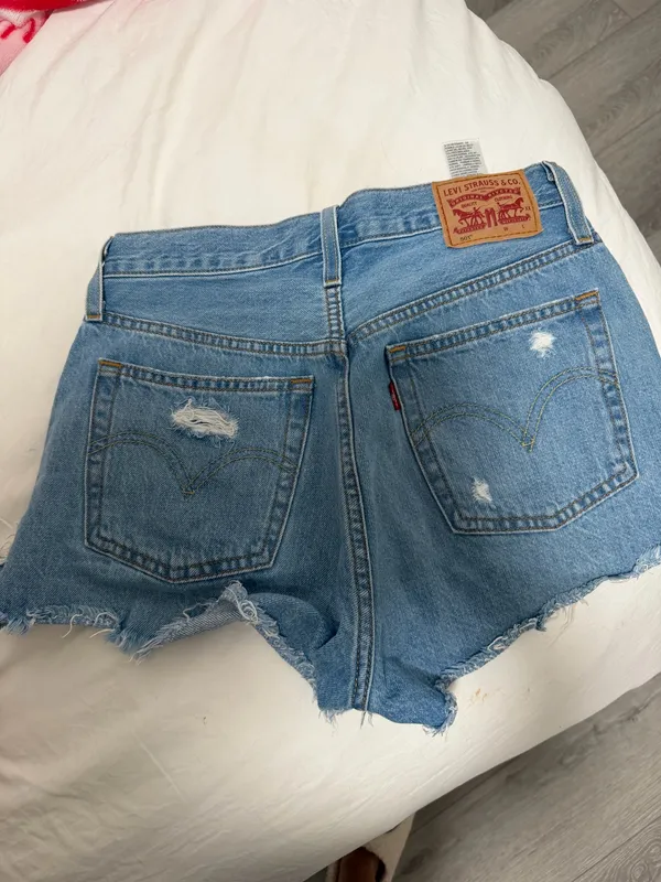 Levi’s 501 Shorts - Image 2