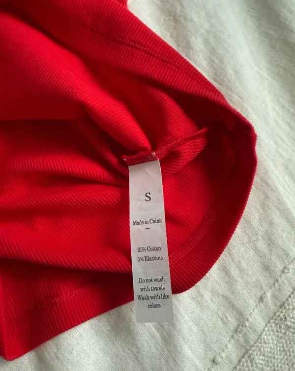 SUUKSESS Amazon padded cotton rib high neck red tank - Image 3