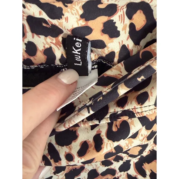 LouKeith‎ Leopard Print Women's Skort size large Black - Image 3