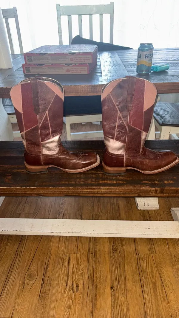 Women’s Ariat Boots - Image 4
