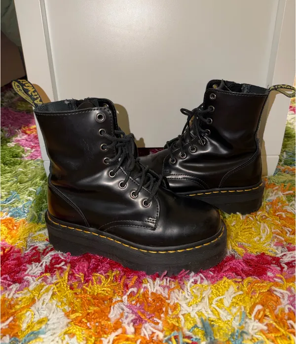 Dr. Martens Jadon Boots Platform - Image 2