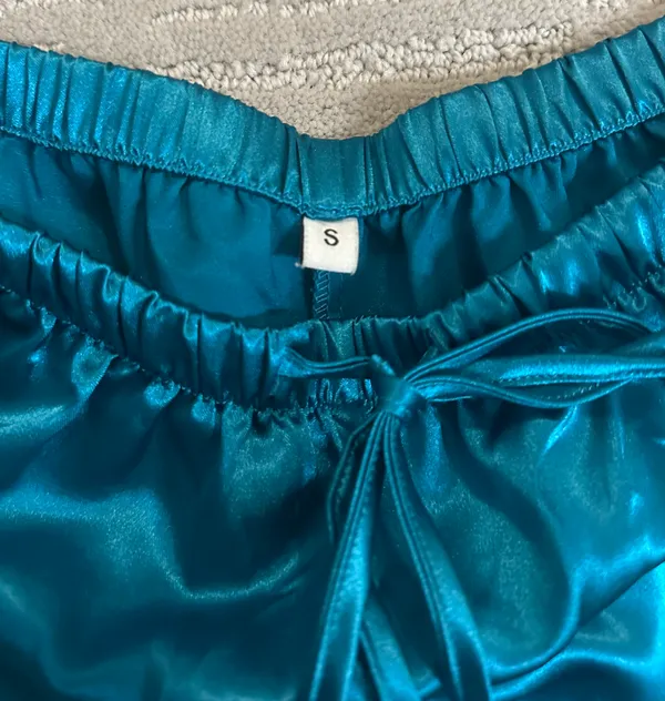 Amazon Pajama Set - Image 2