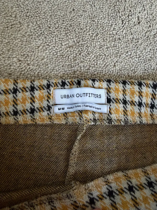 Urban Outfitters Plaid Flare Pants – Size M - Image 3