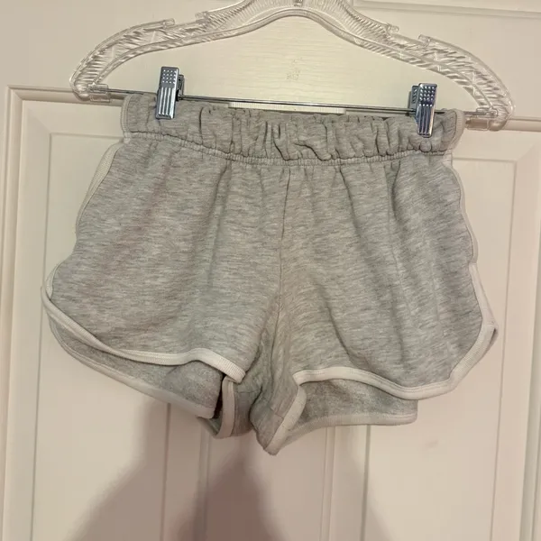 PINK shorts - Image 2