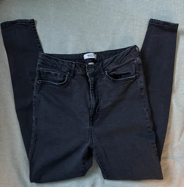 Black Jeans - Image 2