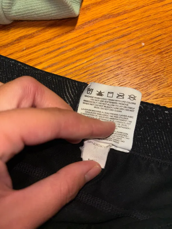 Nike Pro Cropped Black Leggings - Image 3