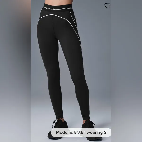ALO Yoga NWT Airbrush High Waist Heart Throb Leggings Black White Size M - Image 2