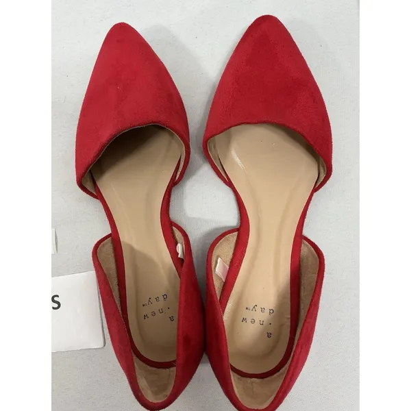 Womans New A New Day Slip On Flats Size 7 Red Side Cut Outs Pointed Toe - Image 5