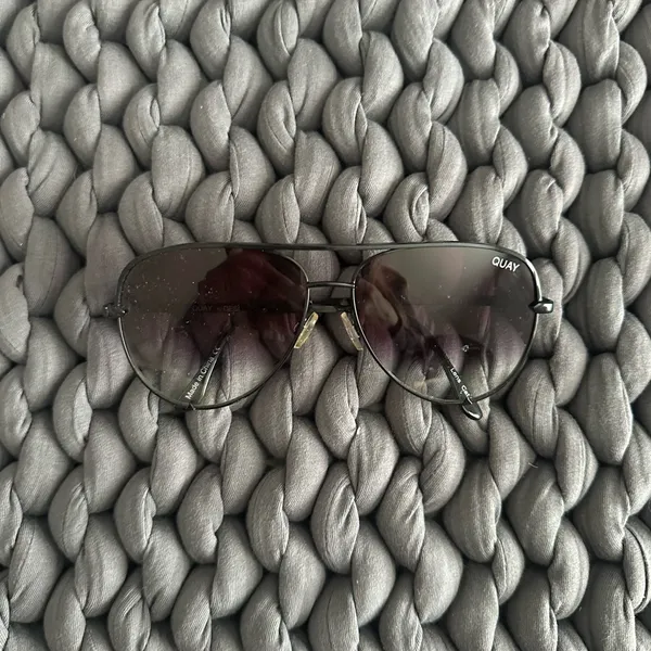 Quay Australia x Desi Perkins High Key Aviator Sunglasses - Image 3