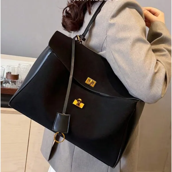 Black faux suede & faux leather contrast tote shoulder bag / handbag purse - Image 6