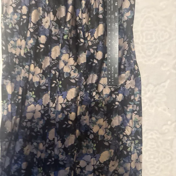 Astr The Label Floral Mock Neck Maxi Dress Sz L - Image 14
