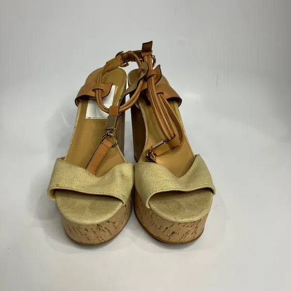 Coach linden wedge platform Sandals women's size 10 luxury‎ dressy tan cream - Image 3