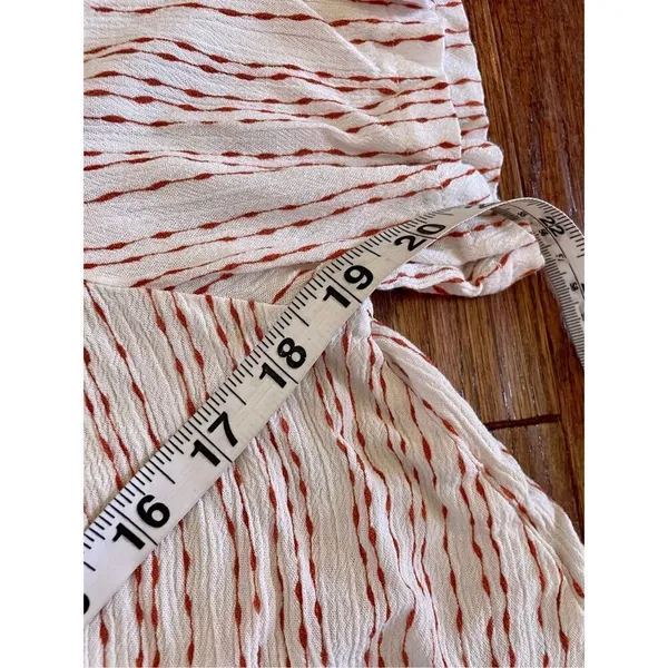 Anthropologie Potters Pot white linen textured cropped knot front blouse - Image 8
