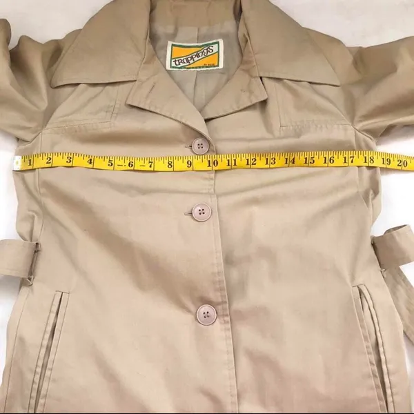 Vintage 90s Beige Tan Khaki Trench Coat English Preppy Minimalist Streetwear Old Money Quiet Luxury Jacket belted. Great condition Women 7/8 Measurement in pics , Length:44” - Image 7