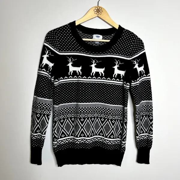 Old Navy Reindeer Faire Isle Crewneck Sweater - Image 4