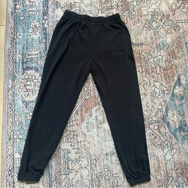 The North Face High Rise Black Women’s Jogger Sweatpants Size Medium Black Logo - Image 9