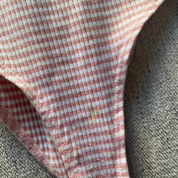 Reformation Pink White Gingham Ruffle One Shoulder Bodysuit Size M - Image 5