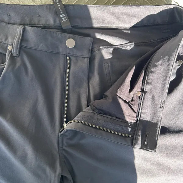 Lululemon Men’s Trouser Pants - Image 4