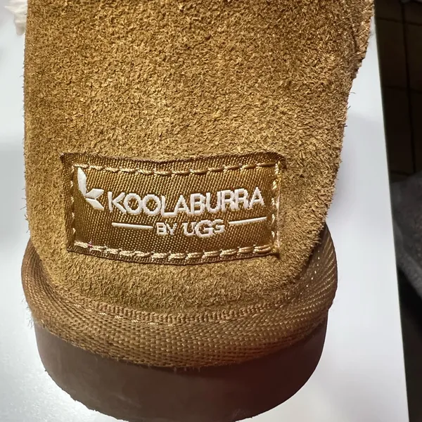 Ugg | Koolaburra By Ugg | Womens Victoria Short Fur Boot | Size 5 - Image 10