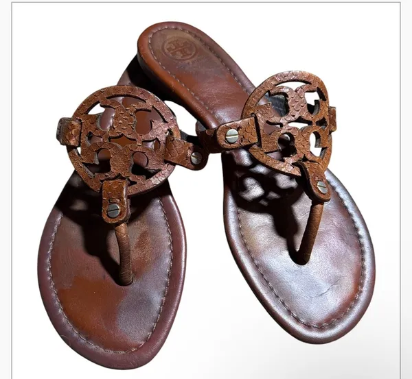 Tory Burch Miller Thong Sandals in Brown Textured Leather Size 8M - Image 2