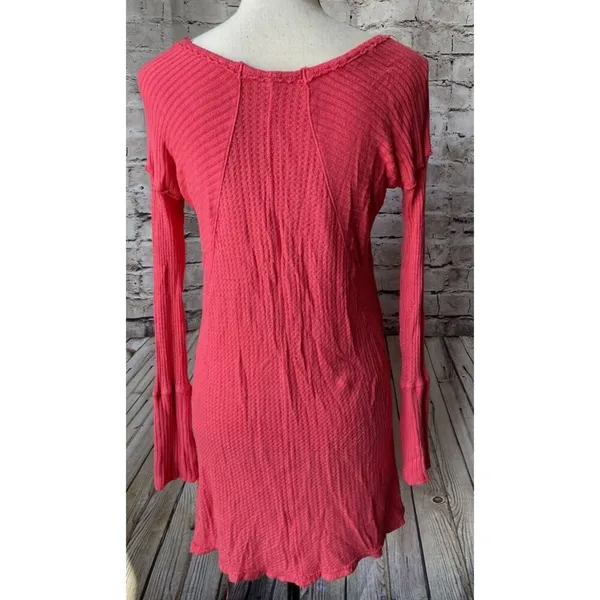 Free People Womens Shirt Sz XS Coral Waffle Knit‎ Long Sleeve Casual - Image 3