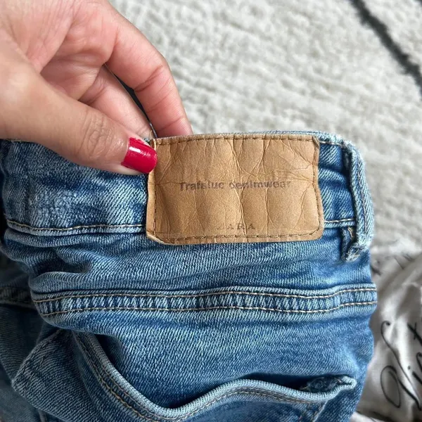 Zara Distressed short shorts - Image 3