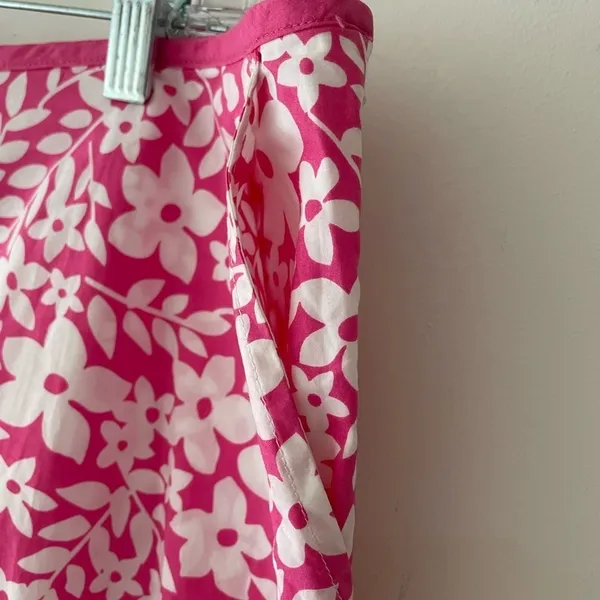 L.L.‎ Bean Pink Floral Skirt Side Pockets Size 20 - Image 2
